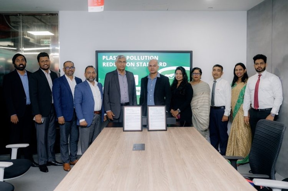 INSEE Ecocycle ගෝලීය ප්ලාස්ටික් දූෂණ අවම කිරීමේ ප්‍රමිති සහතිකය හිමි පළමු ශ්‍රී ලාංකික සමාගම ලෙසින් පිදුම් ලැබූ වගයි