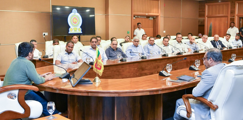 ජනපති සහ ලංකා වාණිජ මණ්ඩලය අතර  හමුවක්