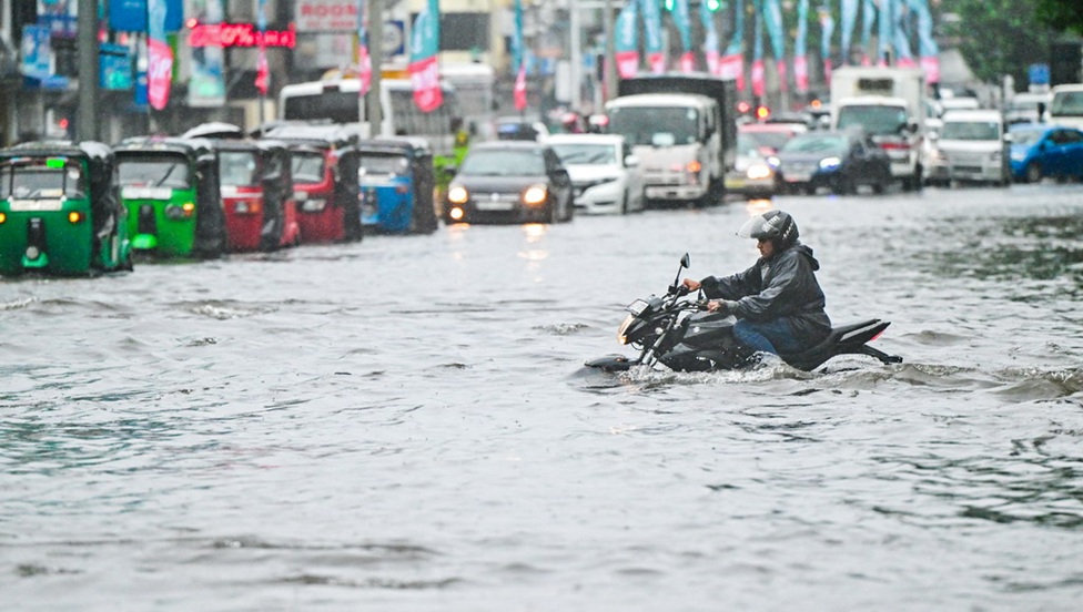 දළ දේශීය නිෂ්පාදිත වර්ධනය 0.5%-0.7% කින් පහත වැටෙනු ඇති බවට අනාවැකි