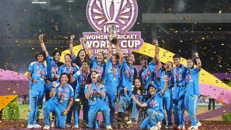 ලෝක කුසලාන ජයග්‍රහණයෙන් පසු ඉන්දීය කාන්තා කණ්ඩායමට දැවැන්ත ත්‍යාග මල්ලක්
