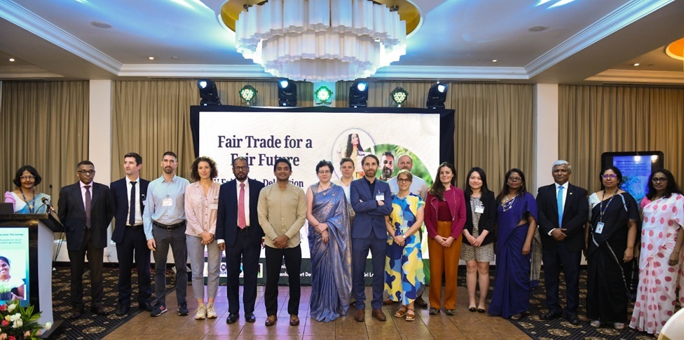 ශ්‍රී ලංකාවේ සාධාරණ වෙළඳ නිෂ්පාදන මිලදී ගැනීමට යුරෝපීය සංගමයේ වෙළඳ දූත පිරිසක් මෙරට සංචාරයක