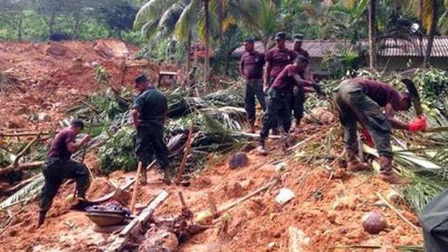 බුලත්කොහුපිටියේ සහ හසලක දරුණු නායයම් දෙකක් – පහක් මරුට – 12ක් අතුරුදන්