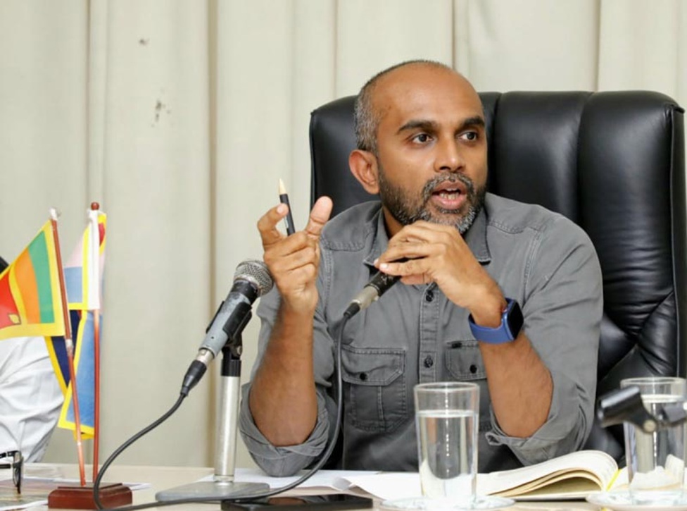 දුම්රිය දෙපාර්තමේන්තුව සම්බන්ධයෙන් ජනතාව තුළ හොඳ ප්‍රතිරූපයක් නෑ – ප්‍රවාහන නියෝජ්‍ය ඇමැති