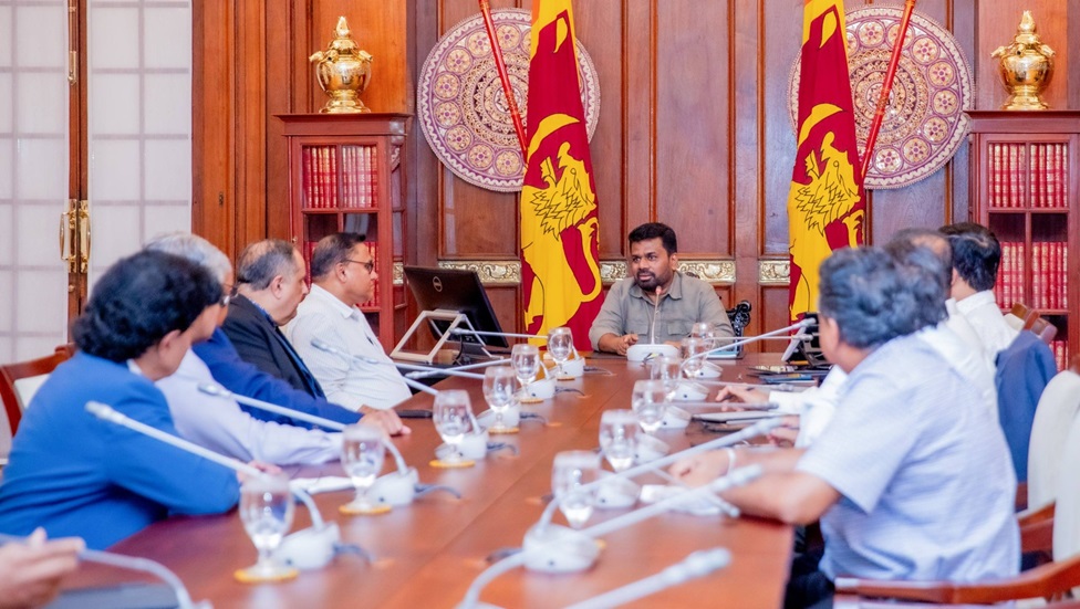 ආපදා තත්ත්වයෙන් පසු රට නැවත ගොඩනැඟීමට සියලුදෙනා දායක කර ගනිමින් දිගුකාලීන ශක්තිමත් අරමුදලක් හදනවා – ජනපති