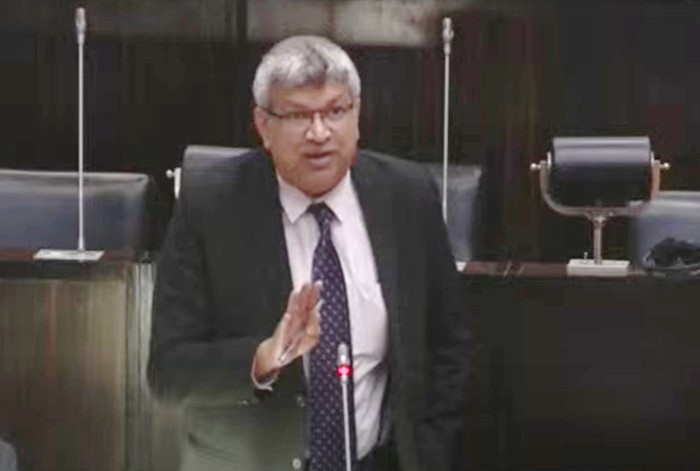 X Press Pearl:  සිංගප්පූරුවේ විභාග වන නඩුව ගැන අධිකරණ ඇමැතිගෙන් ප්‍රකාශයක්