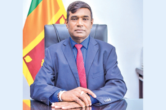 අවදානම් ස්ථානවලින් ඉවත් වීමට අකමැති පුද්ගලයින් ගැන රජය ගත් තීන්දුව