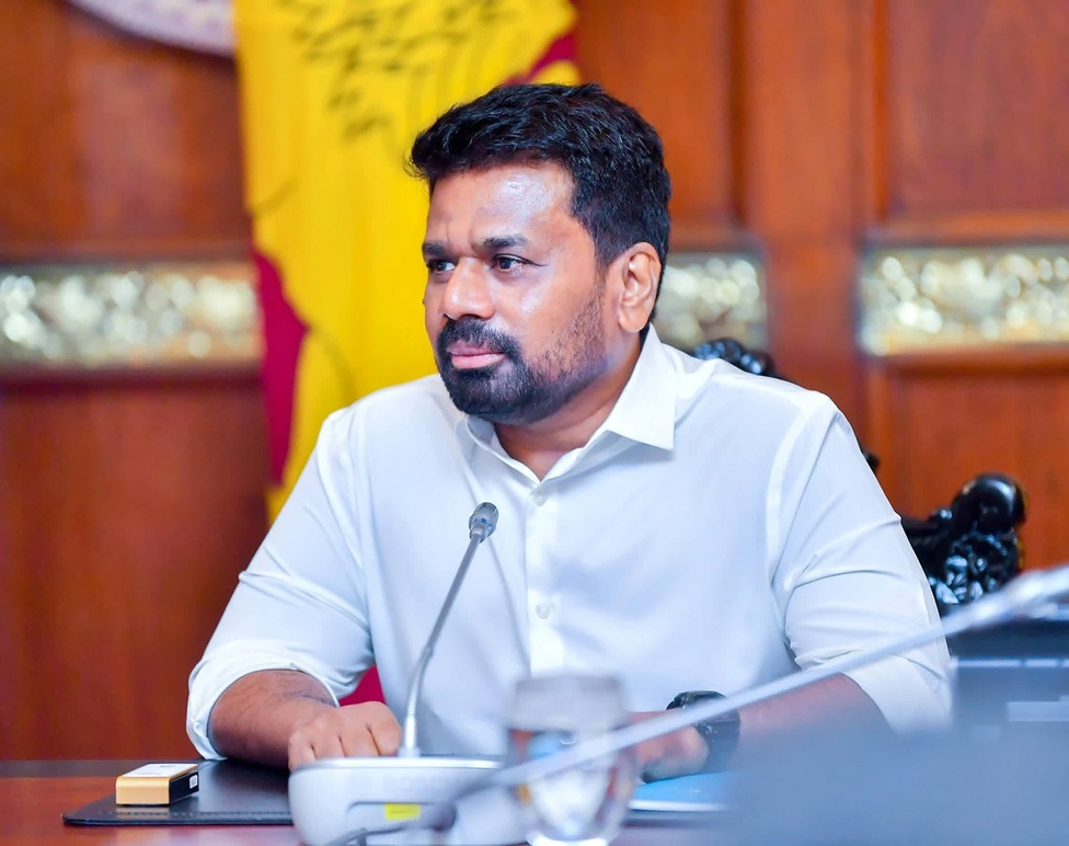 ජනාධිපතිවරයා සහ නිවාස සංවර්ධන අධිකාරියේ නිලධාරීන් අතර හමුවක්