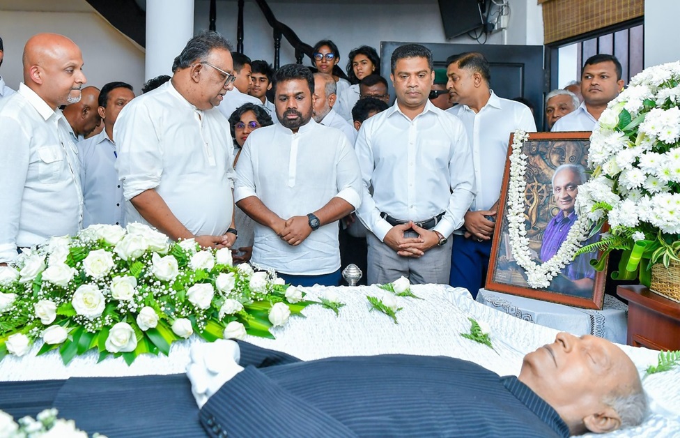 සතිස්චන්ද්‍ර එදිරිසිංහ මහතාගේ දේහයට ජනාධිපති අවසන් ගෞරව දක්වයි