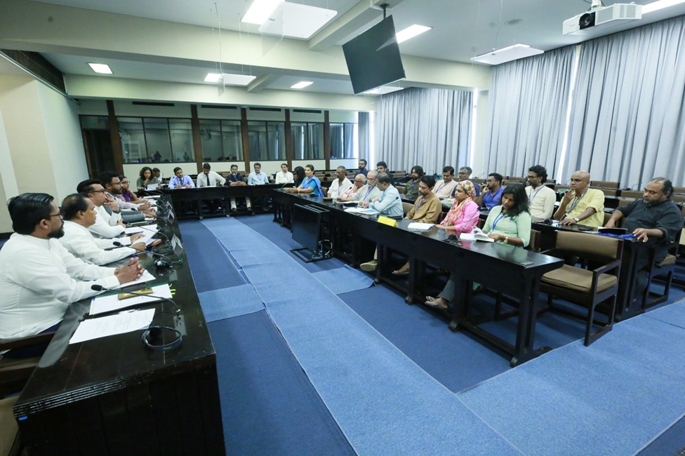 ජාතික සිනමා පාසලක් ආරම්භ කිරීම පිළිබඳ කලා සහ සංස්කෘතික කටයුතු පිළිබඳ පාර්ලිමේන්තු සංසදයේදී සාකච්ඡා