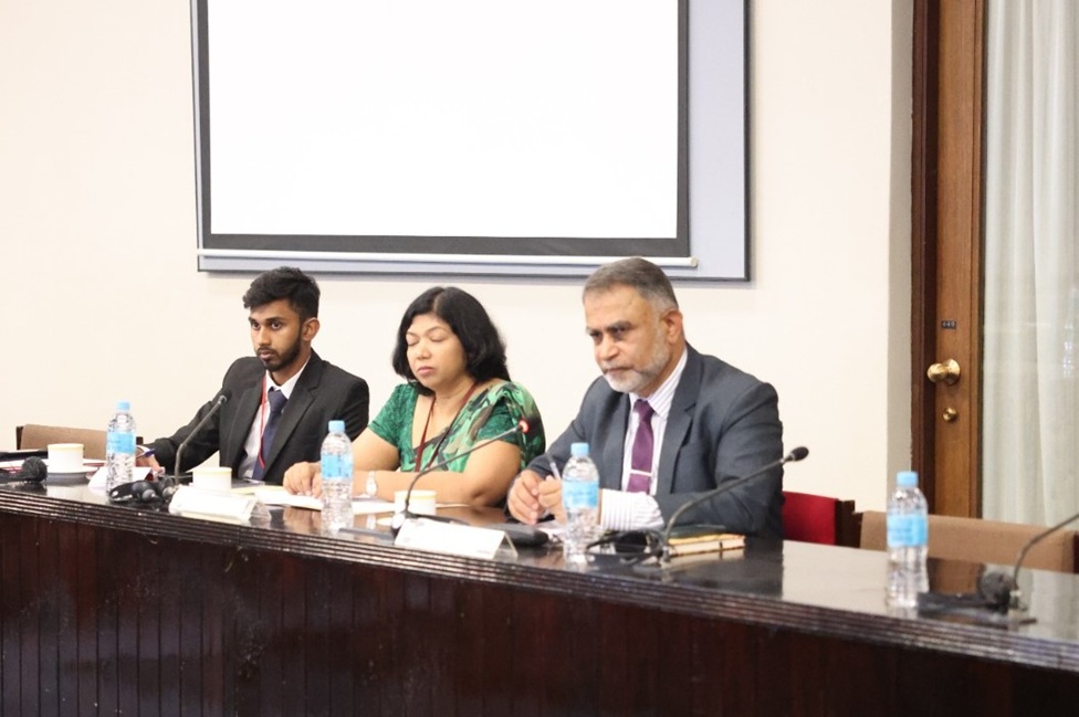 තරුණ ව්‍යවසායකයින් බිහිකිරීම සම්බන්ධයෙන් සකස් කරන ලද නිර්ණායක පිළිබඳ තරුණ ව්‍යවසායකත්වය පිළිබඳ අනු කාරක සභාවේ අවධානය