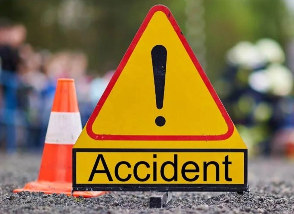 ලොරි රථයට යට වූ 11 වියැති පාසල් සිසුවිය මරුට