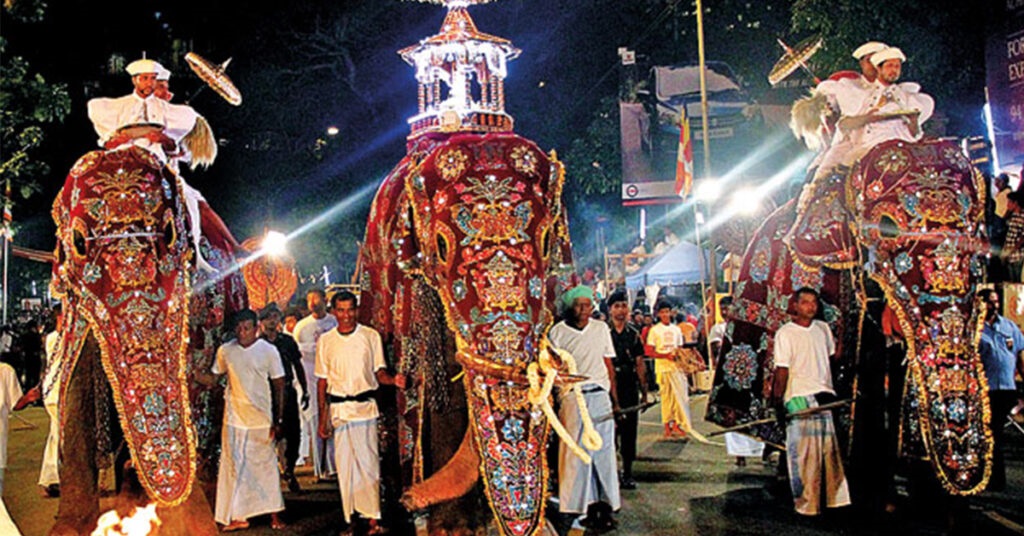 නවම් මහ පෙරහැර වෙනුවෙන් ජනවාරි 31 සහ පෙබරවාරී 01 කොළඹට විශේෂ රථ වාහන සැලැස්මක්