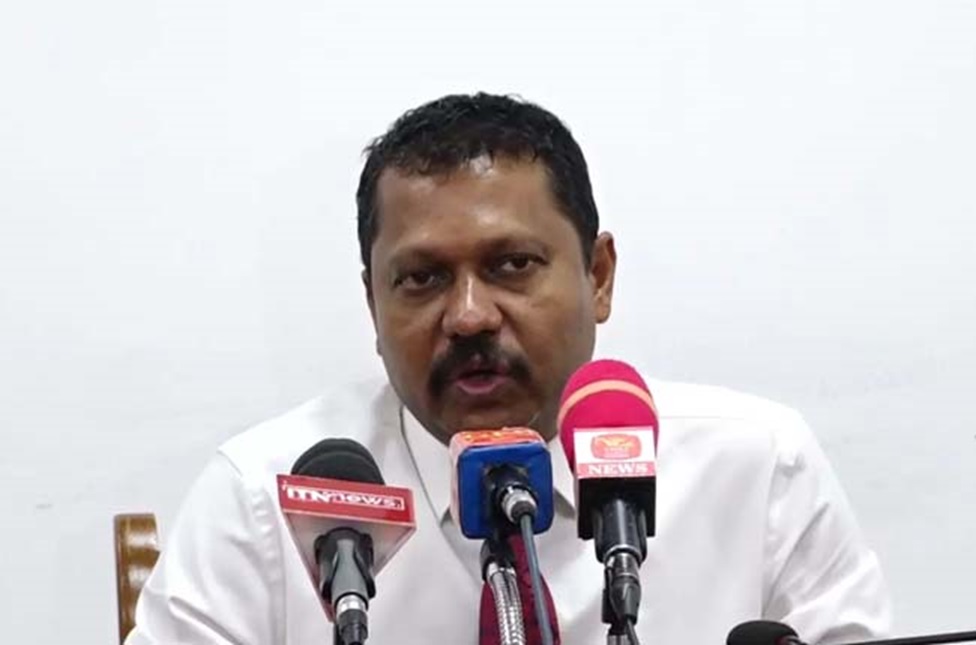 රජයේ රෝහල් නිලධාරීන්ගේ සංගමයේ ගැටලුව විසඳිය නොහැකියි – සෞඛ්‍ය නියෝජ්‍ය ඇමති හංසක විජයමුණි