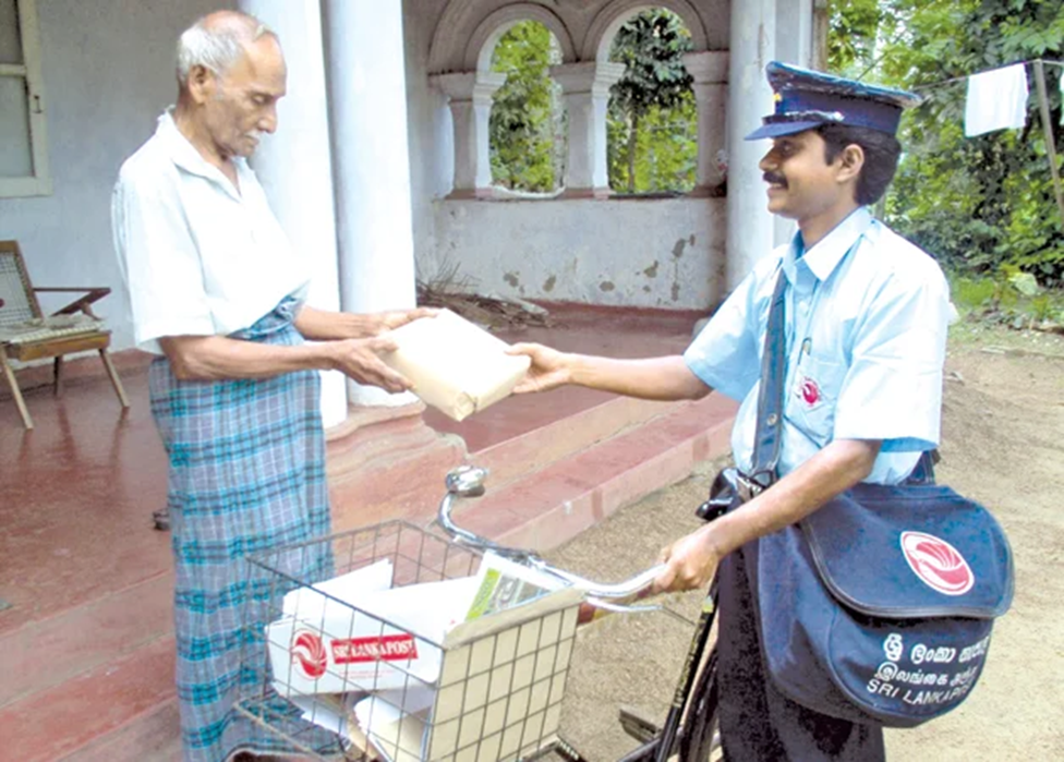 තැපැල් ගාස්තු හෙට සිට ඉහළ යයි