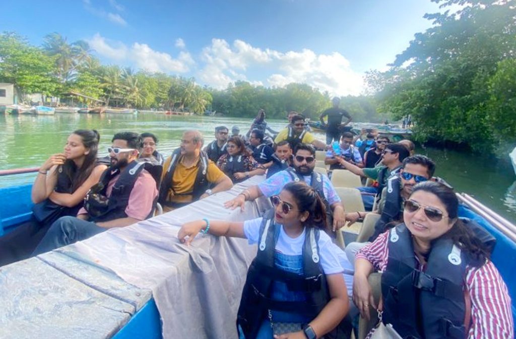 ඉන්දියාව සංචාරකයින්ගේ පැමිණීම් වලින් පෙරමුණට – සම්පූර්ණ වාර්තාව මෙන්න !